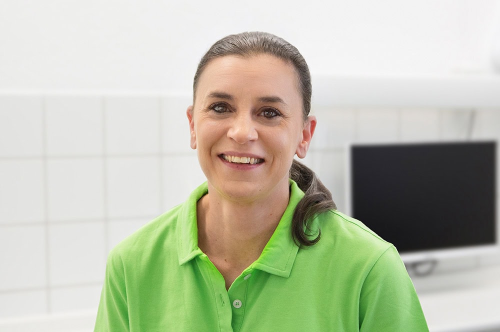 Eva Hörner bei Zahnarztpraxis Lindemann Eva Hörner bei Zahnarztpraxis Lindemann